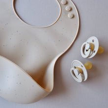 The Bucket Bib