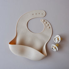 The Bucket Bib