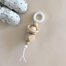 Solaire Rattle